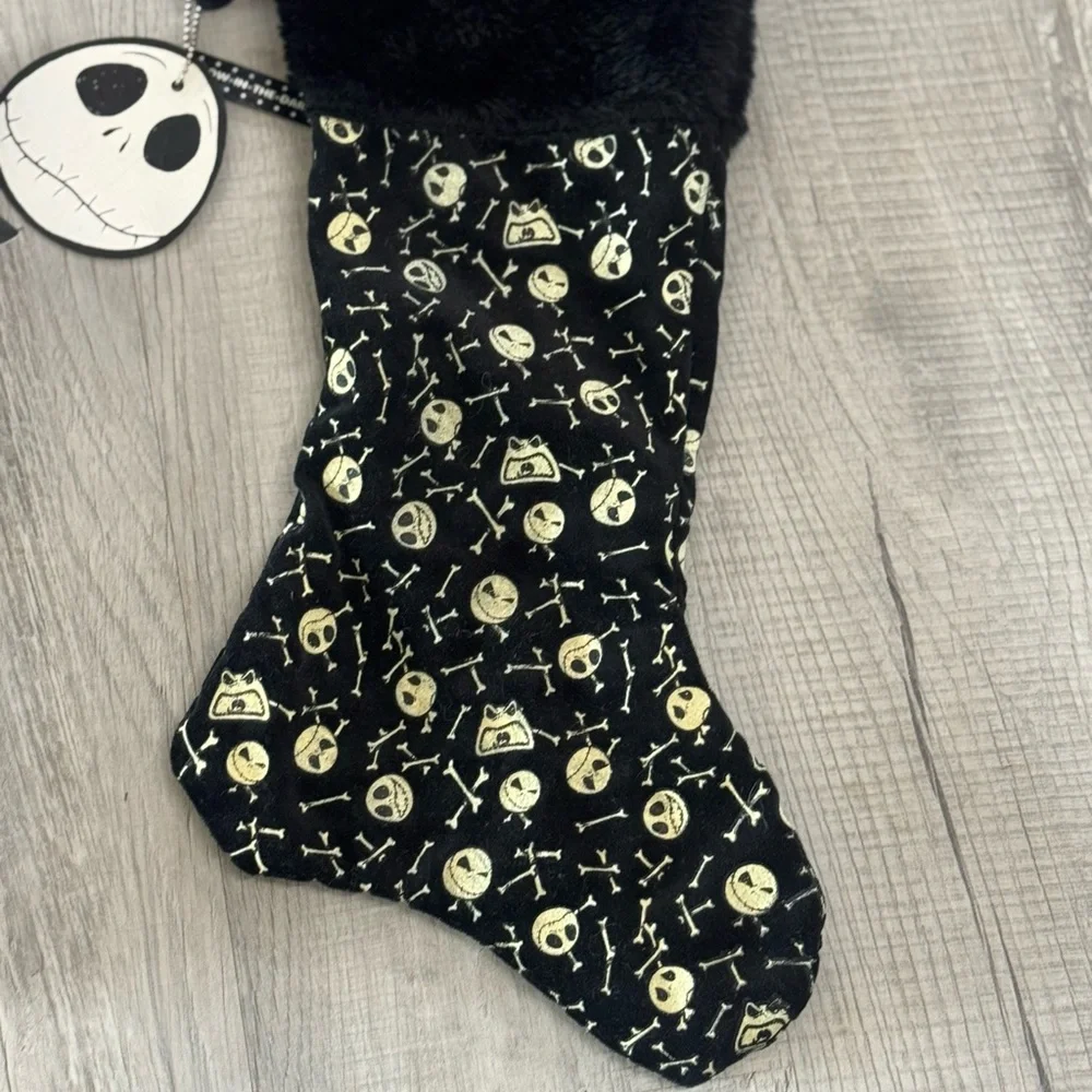 Loungefly Holiday Stocking with Skulls Night mare before Christmas